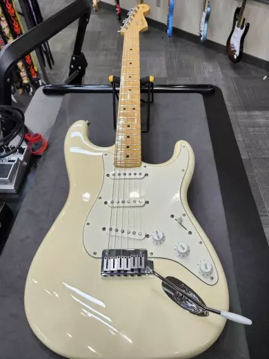 Fender - 11-3002-705